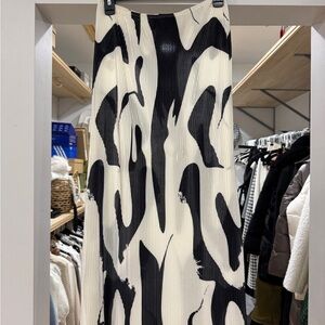 SHEIN Black and Cream Maxi Skirt